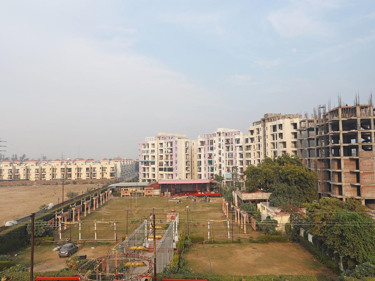 Hotel Taj Signature Agra  Exterior photo